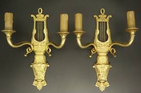 Paire D Appliques A La Lyre Style Empire Restauration Fin Xixe Pair Of Sconces Lyre Decor Empire Restauration Sty Style Empire Luminaire Interieur Ancien