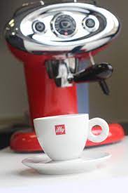 Francis Francis X7 1 Iperespresso Machine A Capsule Machine For Those Who Brew Espresso And Cappuccin Illy Coffee Machine Illy Coffee Coffee Machine Nespresso