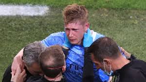 Chelsea moved for de bruyne in january 2012, though he remained with genk until the end of that season and spent the following campaign on loan at werder bremen. Kevin De Bruyne Injury Roberto Martinez Provides Update