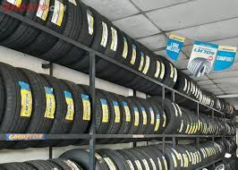 Ban bridgestone merupakan salah satu merk ban mobil populer yang dikenal menawarkan kualitas terbaik untuk memaksimalkan kenyamanan dan keamanan saat berkendara. Intip Nih Daftar Harga Ban Mobil Baru Di Serpong Ada Bridgestone Dunlop Dan Achilles Gridoto Com