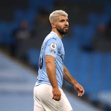 €25.00m* jun 2, 1988 in quilmes, argentina. Premier League Sergio Aguero Greift Schiedsrichterassistentin An Den Nacken Der Spiegel