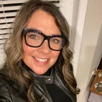 Deanna Brewer's Instagram, Twitter & Facebook