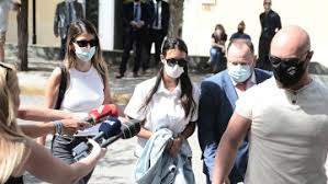 Ο αλήτης που της την είχε στημένη, θα το βρει από τον θεό», τα λόγια της μητέρας της αφροδίτης μπάρμπα, που ξέσπασε όταν έμαθε την Gh0bw7y1rypjkm
