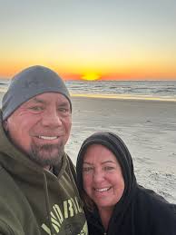 It's a NEW DAY, it's a NEW YEAR, it's a NEW SEASON! Happy New Year! May you  all have many blessings in 2025!