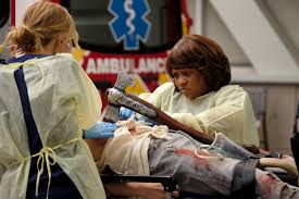 Miranda lives in la and runs her production company cold iron pictures (the diary. Grey S Anatomy Fans Furious With Bailey In New Season 16 Episode