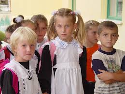 I have seen so many people with hair longer than they normally wear it, she says. Blond Wikipedia