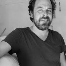 El acto de caer en Julien Devaux