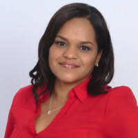 Liz Toro's Instagram, Twitter & Facebook