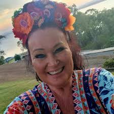 Colin Jost says his wife, Scarlett Johansson, got a heads up that a 'vagina  joke' was coming