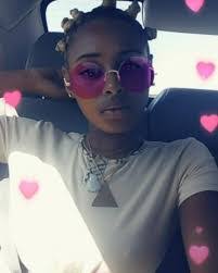 Denise Trapp's Instagram, Twitter & Facebook