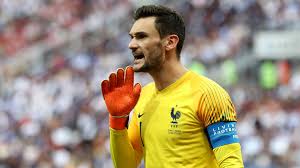 Hugo lloris is tottenham hotspur's goalkeeper and captain. Equipe De France Premiere Selection Il Y A 10 Ans Arret Memorable Lloris Et L Uruguay Une Relation Celeste Goal Com