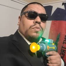 Dominic Worch (@D_alphawolf)