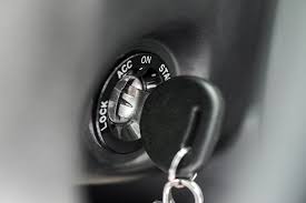When this happens, turn your steering wheel to both sides while trying to turn the ignition. Key Stuck In Ignition Battery Dead How Do I Get My Key Out