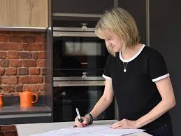 Appleton designer kitchens were absolutely fantastic during our new kitchen design and installation. Led By Joanne Hunt Appleton Designer Kitchens Specialise In Luxury German Kitchens Appleton Kitchens