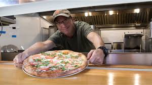 10 best pizza joints st. St Petersburg S Hideaway Pizza Pub Features Refreshing Drinks Simple Comfort Food