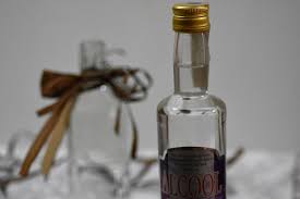 Menta, salvia, cedrina, alloro, basilico Come Preparare Il Liquore Alla Liquirizia Fatto In Casa Blog Di Ricette Ciaofood It