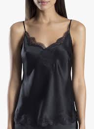 On craque sur le caraco satin et dentelle! Caraco Empiecement Dentelle En Soie Noir Aubade Femme Place Des Tendances