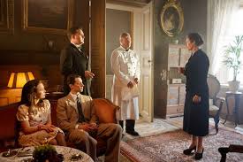 När vår tid är nu lanserades var bara ett fåtal av de centrala skådespelarnamnen kända sedan tidigare. Var Tid Ar Nu I Svt Allt Om Relationen Mellan Helga Och Backe