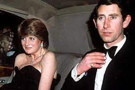 El vestido que llevó Diana en su primera aparición pública sale a la venta