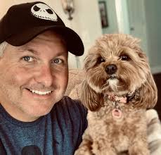 So, if you lost a BlackBerry in the Rivers of America in Magic Kingdom at  some point…I know where you can find it 📱 With the waters drained, it's  easy to see