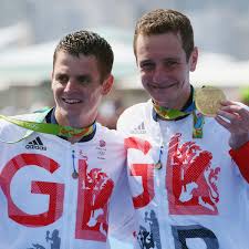Explore tweets of jonathan brownlee @jonny_brownlee on twitter. Alistair And Jonny Brownlee S Mum Reveals Panic And Pride At Seeing Son Drag His Brother Over Finish Line Irish Mirror Online