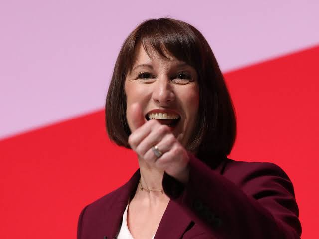 Rachel Reeves Has a Miracle Cure for Britain: 'Growth' | James Meadway |  Novara Media