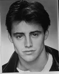 Matt leblanc reveals he dislocated his shoulder during an iconic friends episode. Retro Archive On Instagram Matt Leblanc Joey Friends Matt Leblanc Matt Leblanc Young