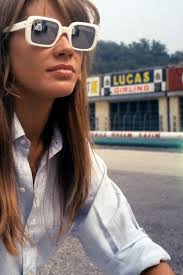 The parisian singer and actress was known for her mix of minimalism with a splash of chic bohemianism. Francoise Hardy Friday Catcher In The Style