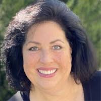 Sherrie Everett's Instagram, Twitter & Facebook