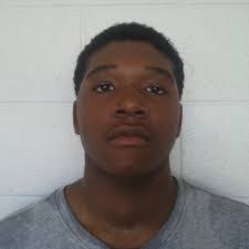 Darius Kearney's Instagram, Twitter & Facebook