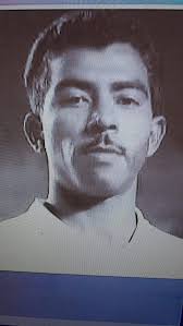 Informo que hace unos instantes murió en el hospital del seguro Social ,  Carlos Humberto Suazo Lagos, conocido como “ Calistrín Suazo” una de las  glorias del fútbol hondureño...Vaya para su familia ,