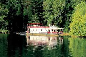 Houseboats for sale in norris, tennessee. The Mothership Has Landed Boatus