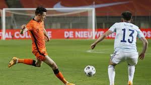 Georgië hield zich bijna een uur staande tegen de zwitsers, die in de 57ste minuut de score openden via steven zuber. Klpkpqtm Qgemm