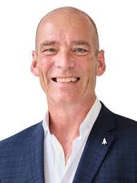 Richard Peake's Instagram, Twitter & Facebook