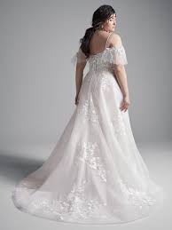 Find, research and contact wedding professionals on the knot, featuring reviews and info on the best wedding vendors. Flattering Wedding Dresses For A Plus Size Bride Love Maggie