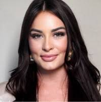 70+ profilů „Ebert“