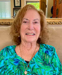 Gloria Kaye's Instagram, Twitter & Facebook