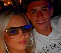 Pep guardiola says his belief in phil foden means manchester city do not have to replace david silva when the spaniard leaves in the summer. Rebecca Cooke Wiki Bio Age Height Net Worth Phil Foden Girlfriend
