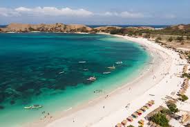 Tripadvisor has 274,066 reviews of lombok hotels, attractions, and restaurants making it your best lombok resource. The Best Villas To Rent On The Island Of Lombok Indonesia Cn Traveller