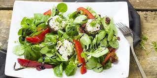 Ada banyak varian salad lezat yang menggugah selera. 7 Cara Membuat Salad Sayur Enak Dan Baik Untuk Diet Merdeka Com