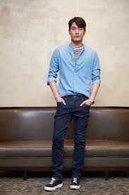 Jo han sun is a south korean actor who started his movie career with temptation of wolves (2004). ì¸í„°ë·° ì¡°í•œì„ ì€ ì™œ ëŒ€ì¤'ì—ê²Œ ìžŠí˜€ì§„ ë°°ìš°ê°€ ëì„ê¹Œ