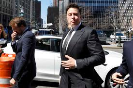 Tesla ceo elon musk had his day in court. Tesla S Elon Musk Arrives In Court To Square Off With Sec At Contempt Hearing Voice Of America English