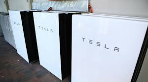 Nine Tesla Powerwall 2 This Is How You Do Off Grid Battery Storage For Your Electric Needs Tesla Bateria Tesla Automovil Electrico