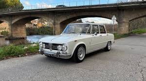 Image result for Champagne 1974 Alfa-Romeo