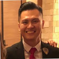 ROB DERR is Executive Director, Player Development at Venetian Resort Las  Vegas.