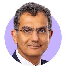 Preparing to Lead: Internships pair students with executives