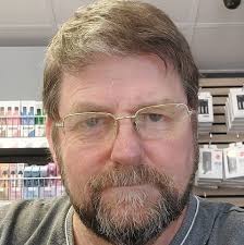 It's #NationalBirdDay. Here's Herbie, the skateboarding duck, in 1978.