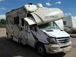 Salvage 2016 Thor Motor Freedom Elite Super C Rv Class B Rv Camper Van Conversion Diy