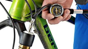 Setup Tipps Fur Ihre Mtb Federgabel So Stellen Sie Ihre Gabel Perfekt Ein Federgabel Perfekt Einstellen So Funktioniert S In 2020 Federgabel Fahrrad Mountainbike Enduro Fahrrad