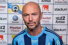 William Tham (@DIFwille)